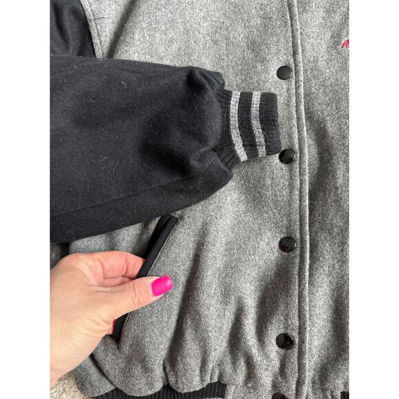 American Girl AG Embroidered Varsity Heavyweight Coat Black Gray Size Medium - Picture 7 of 9
